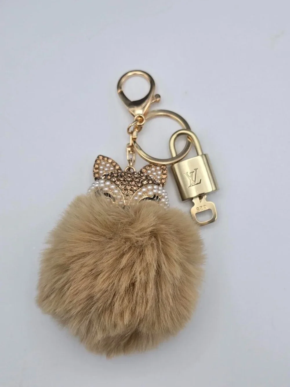 Authentic Louis Vuitton Gold Padlock🔒Key Set w/unbranded Fox Pom-pom Bag Charm - Picture 4 of 13